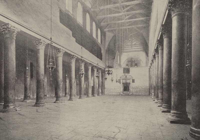 Ingång till Födelsekyrkan, byggd på platsen för värdshuset där Kristus föddes av English Photographer