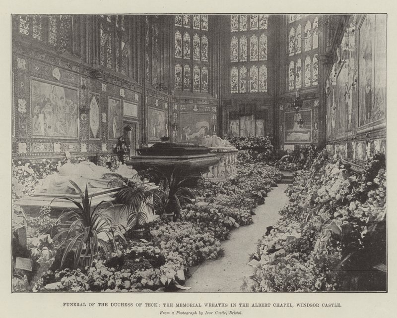 Hertiginnan av Tecks begravning, minneskransarna i Albert Chapel, Windsor Castle av English Photographer
