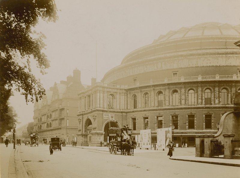 Översikt över Royal Albert Hall av English Photographer