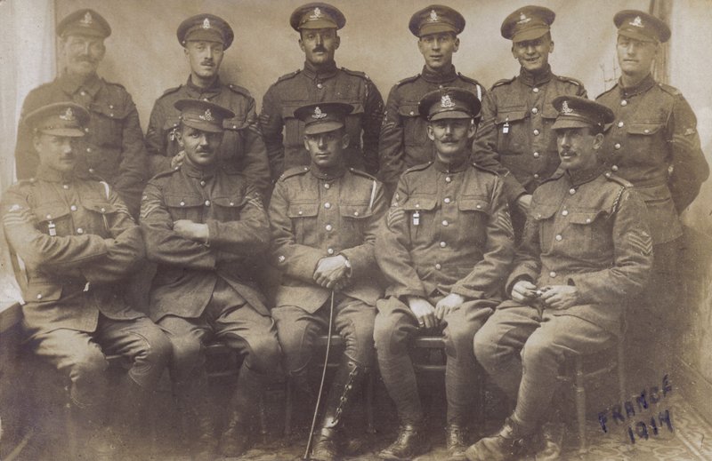 Grupp engelska soldater, första världskriget, Frankrike 1917 (s/v foto) av English Photographer