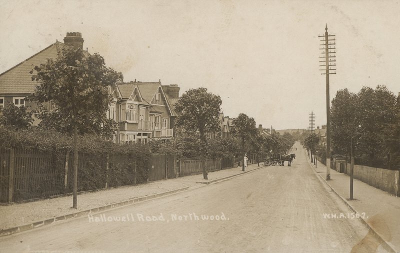 Hallowell Road, Northwood, nära London (s/v foto) av English Photographer
