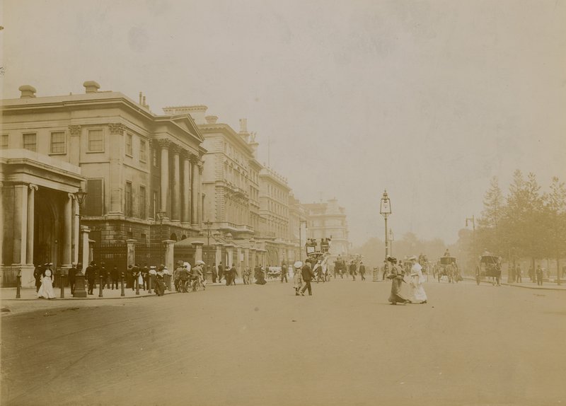 Hyde Park Corner och Piccadilly, London av English Photographer