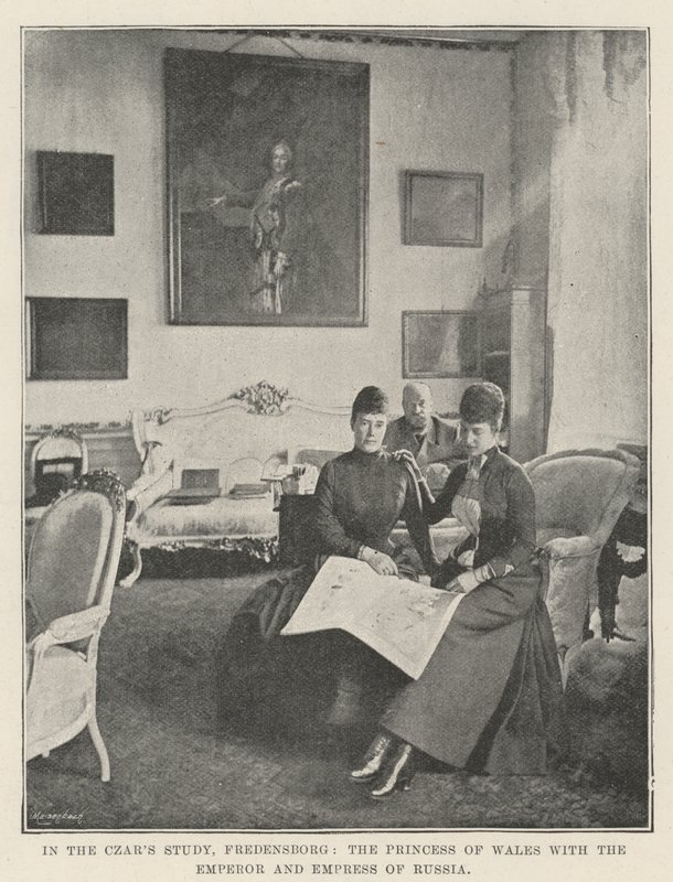 I Czars Study, Fredensborg, prinsessan av Wales med kejsaren och kejsarinnan av Ryssland av English Photographer