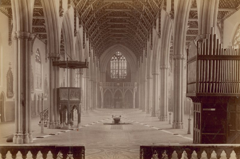 Interiör av St Georges Cathedral av English Photographer