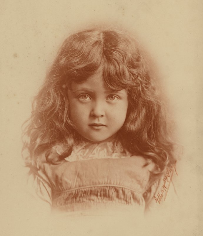 Liten flicka (s/v foto) av English Photographer