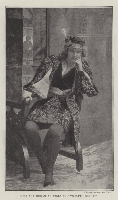 Miss Ada Rehan som Viola i Twelfth Night av English Photographer
