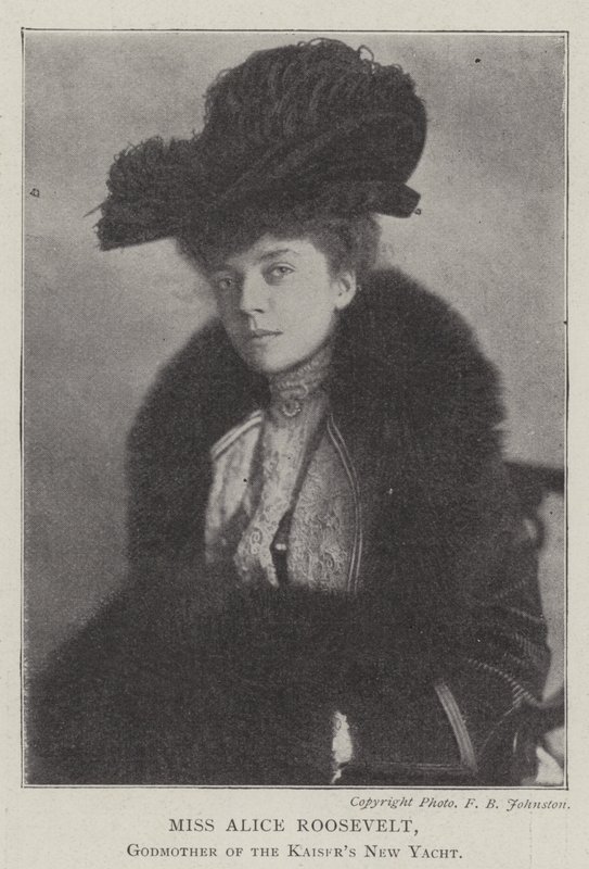 Miss Alice Roosevelt, gudmor för Kaisers New Yacht av English Photographer