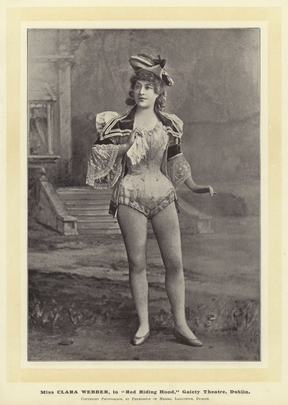 Miss Clara Webber, i Rödluvan, Gaiety Theatre, Dublin av English Photographer