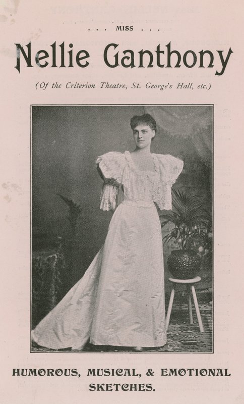 Miss Nellie Ganthony från Criterion Theatre av English Photographer