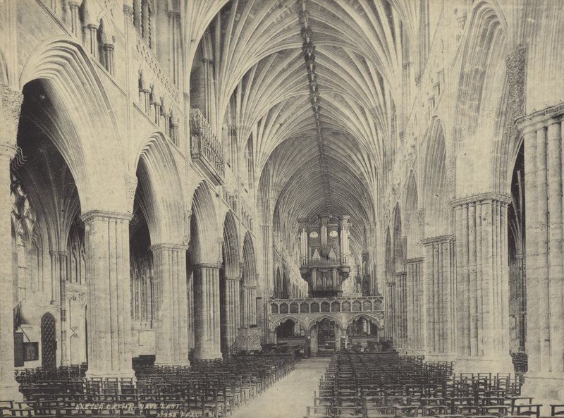 Nave of Exeter Cathedral, Devon av English Photographer