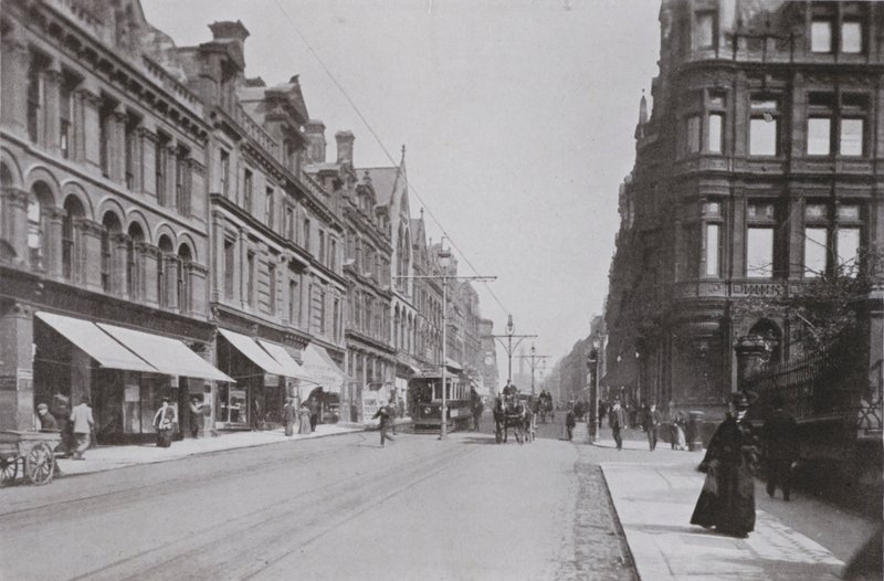 Newcastle, Grainger Street, West (s/v foto) av English Photographer