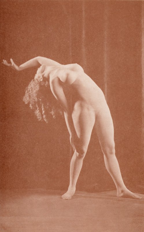 Nudistkonst: Amazon (svartvitt foto) av English Photographer
