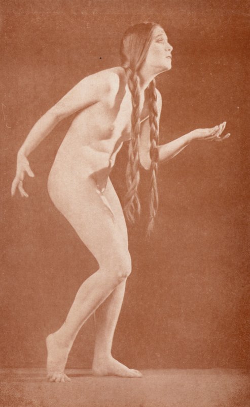 Nudistkonst: Pleading (svartvitt foto) av English Photographer