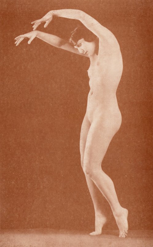 Nudistkonst: Charmören (svartvitt foto) av English Photographer