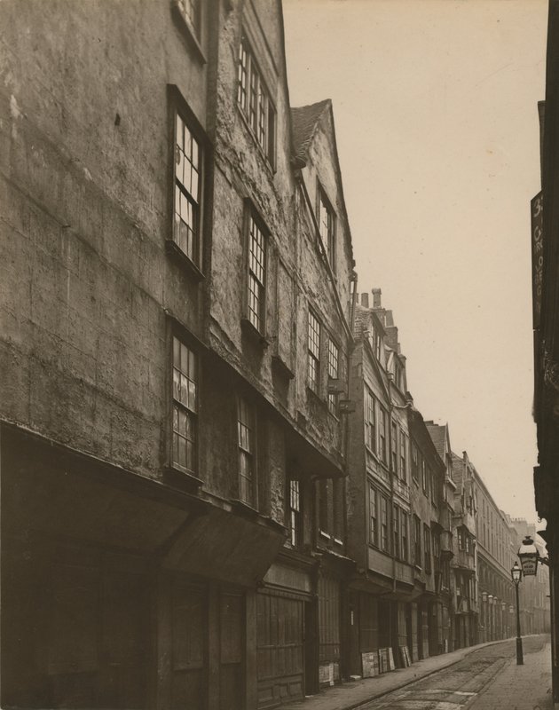 Gamla hus i Wych Street, London av English Photographer