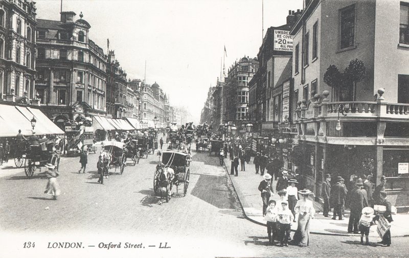 Oxford Street av English Photographer