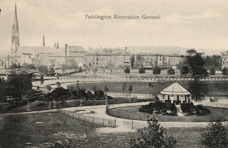 Paddington Recreation Ground, London (s/v foto) av English Photographer