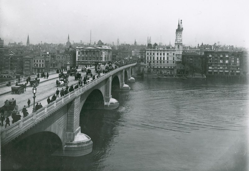 Foto av London Bridge av English Photographer