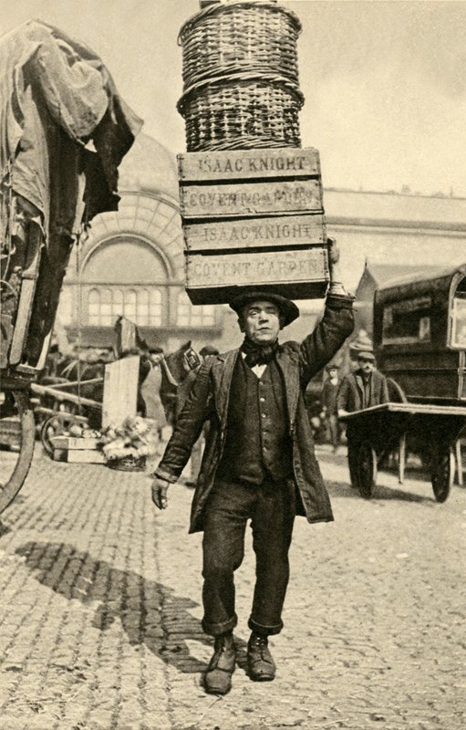 Porters of Covent Garden Market (s/v foto) av English Photographer
