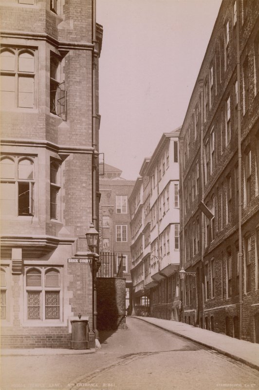 Vykort med norra ingången till Middle Temple Lane av English Photographer