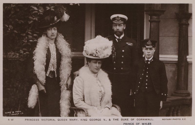 Prinsessan Victoria, Drottning Mary, Kung George V, Hertigen av Cornwall (s/v-foto) av English Photographer