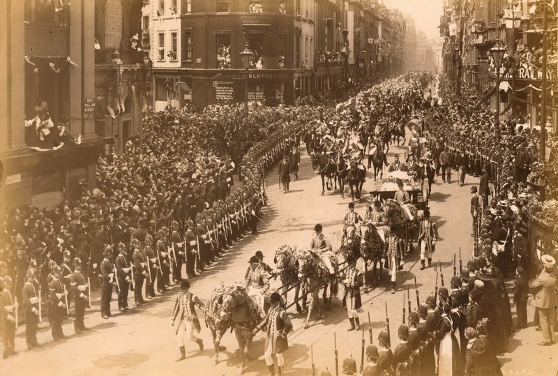 Drottning Victoria, diamantjubileumsprocession, 1897 av English Photographer