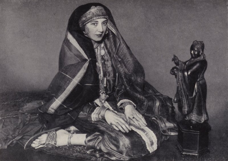 Rosita Forbes (s/v foto) av English Photographer