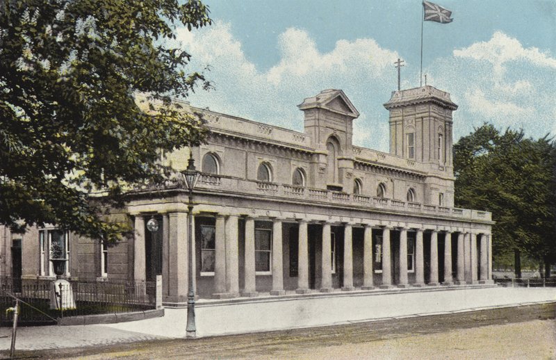 Royal Pump Rooms, Leamington swed av English Photographer