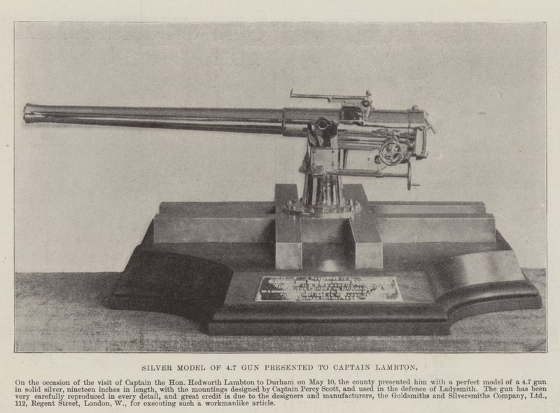 Silvermodell av 4.7 Gun presenterad för kapten Lambton av English Photographer