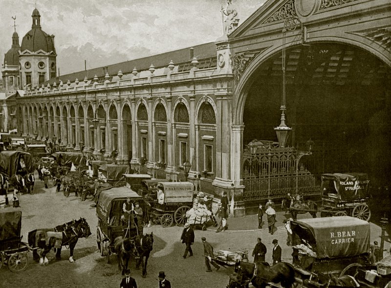 Smithfield Market, London: Early Morning (s/v foto) av English Photographer