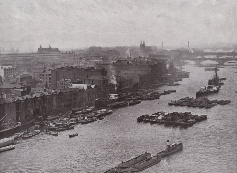 Themsens södra strand, från Tower Bridge av English Photographer