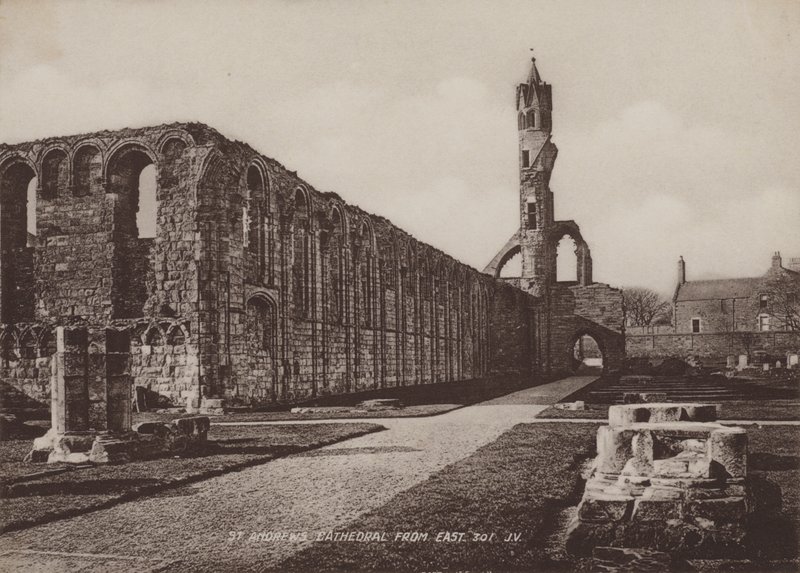 St Andrews Cathedral från öst av English Photographer