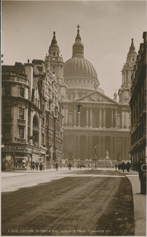 St Pauls Cathedral och Ludgate Hill, London av English Photographer
