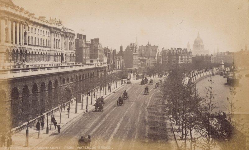 Thames Embankment från Waterloo Bridge av English Photographer