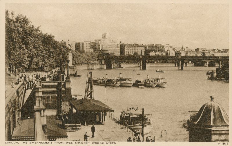 Banvallen från Westminster Bridge Steps, London av English Photographer