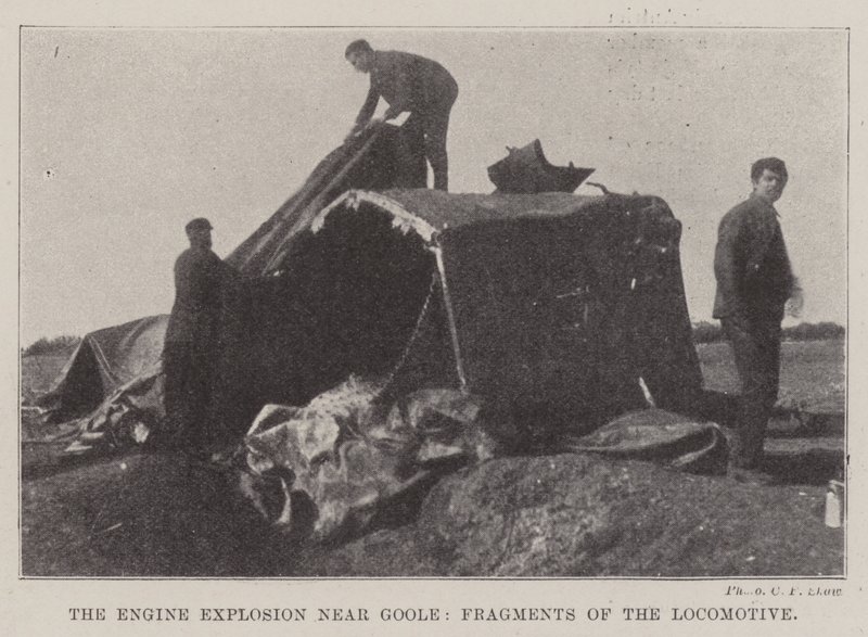 Motorexplosionen nära Goole, Fragment of the Locomotive av English Photographer