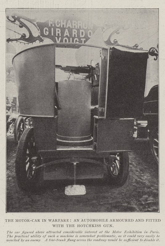 Motor-Car in Warfare, en bil bepansrad och utrustad med Hotchkiss Gun av English Photographer
