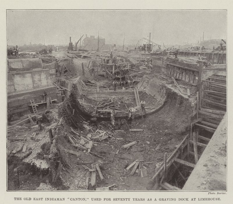 Old East Indiaman Canton, använd i sjuttio år som gravplats vid Limehouse av English Photographer