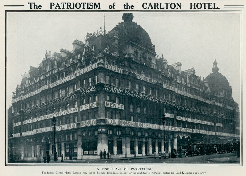 Patriotismen på Carlton Hotel av English Photographer