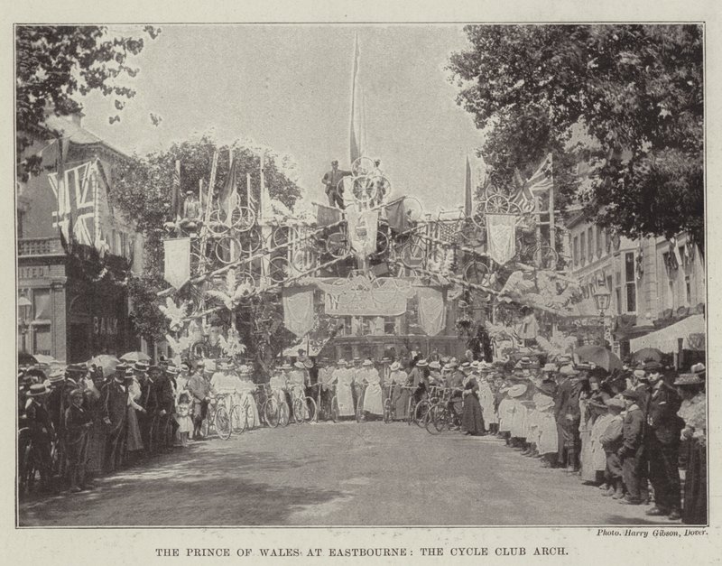Prinsen av Wales i Eastbourne, Cycle Club Arch av English Photographer