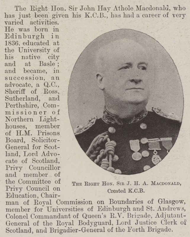 Den rätte ärade Sir J H A Macdonald, skapade KCB av English Photographer