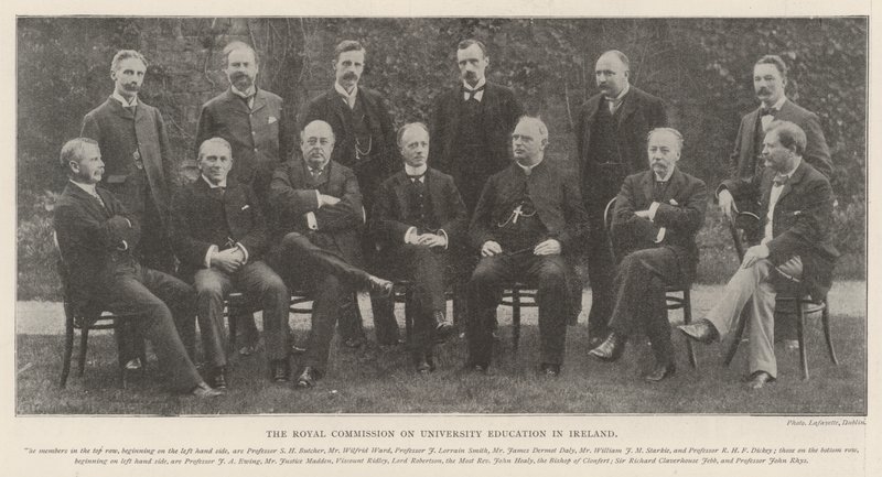 Royal Commission on University Education i Irland av English Photographer