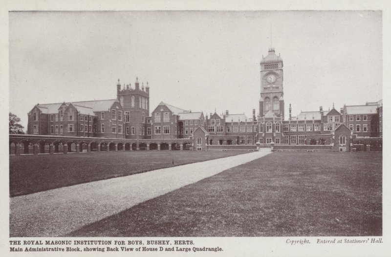 The Royal Masonic School, Bushey (s/v foto) av English Photographer