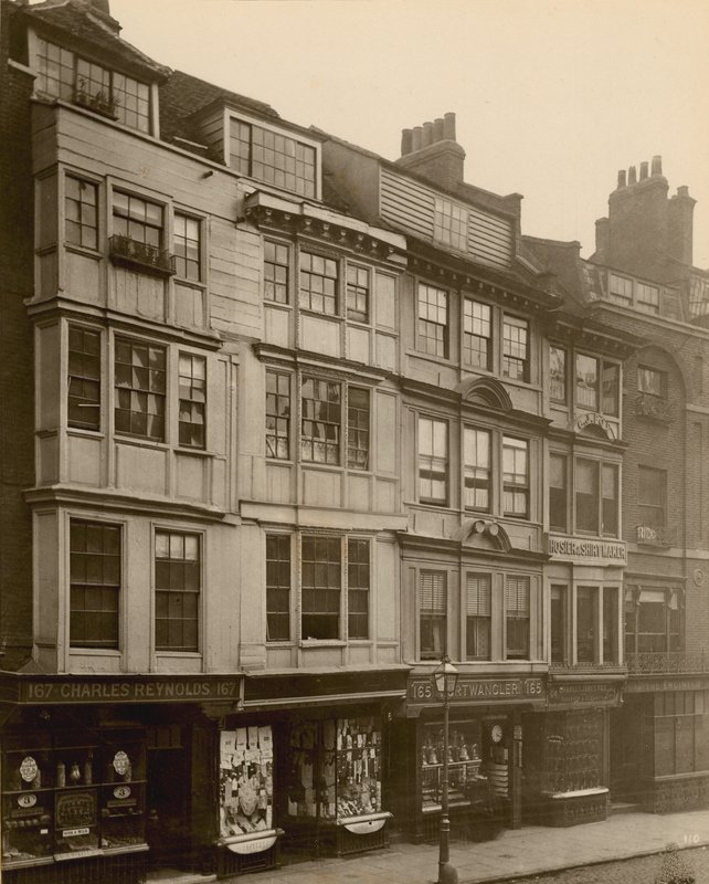 The Strand, London; södra sidan, med 163-167 Strand av English Photographer