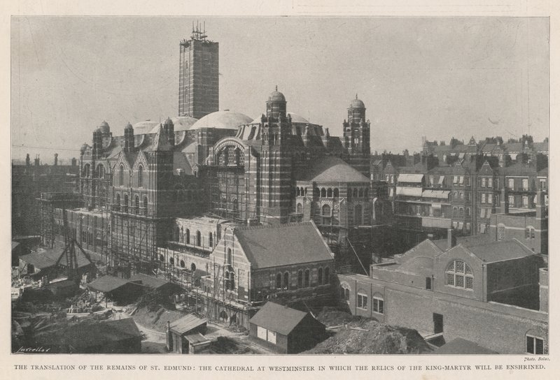 Översättningen av resterna av St Edmund, katedralen i Westminster där kungen-martyrens reliker kommer att inskrivas av English Photographer