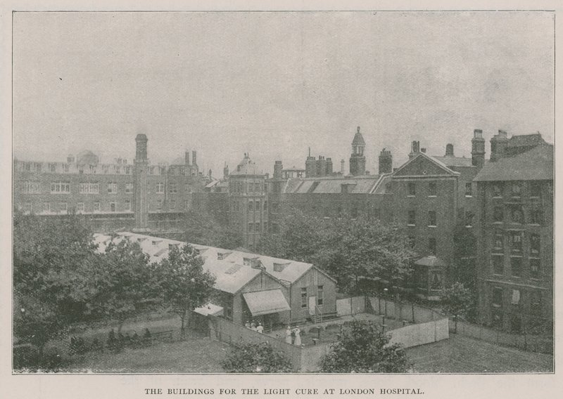 Byggnaderna för ljuskuren på London Hospital av English Photographer