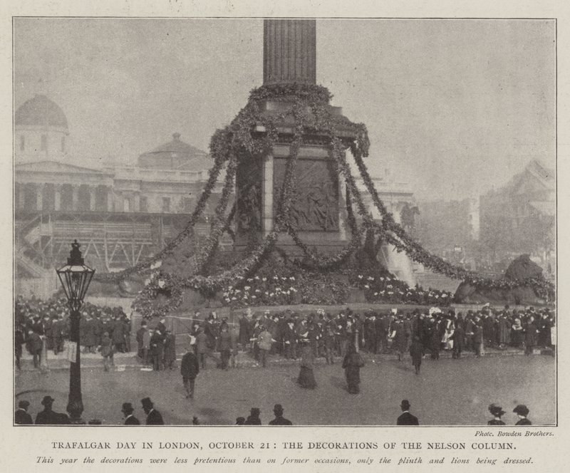 Trafalgar Day i London, 21 oktober, dekorationerna av Nelson-kolonnen av English Photographer