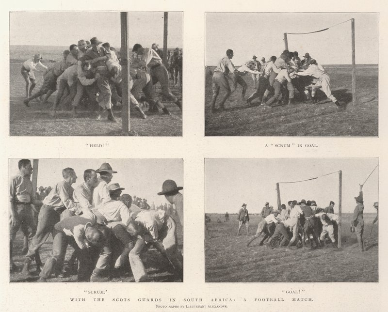 Med Scots Guards i Sydafrika, en fotbollsmatch av English Photographer