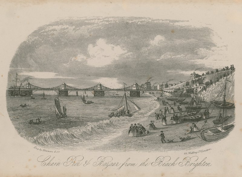 Chain Pier and Bazaar från stranden i Brighton av English School