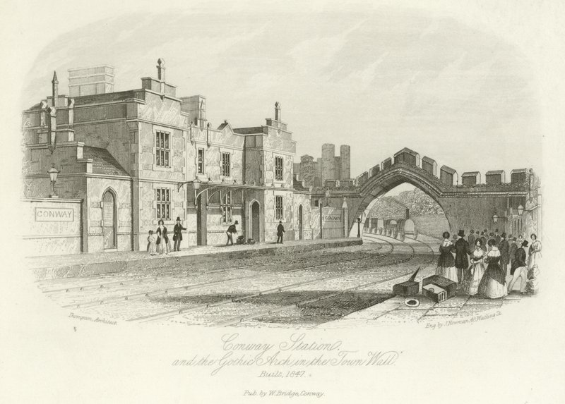 Conwy Station och den gotiska bågen i stadsmuren, byggd 1847 av English School